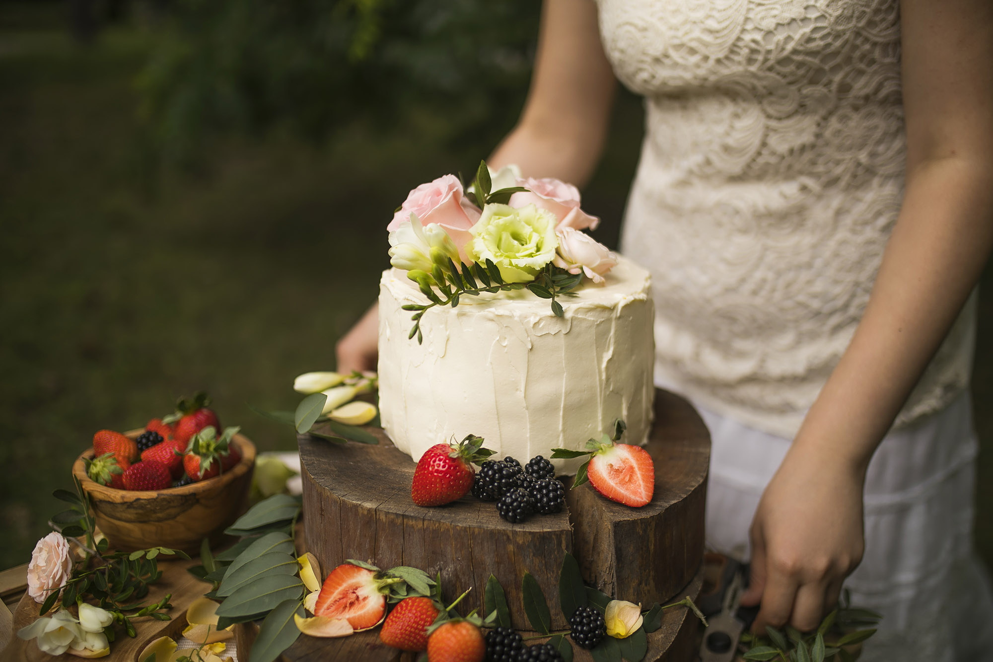 Berries and cake